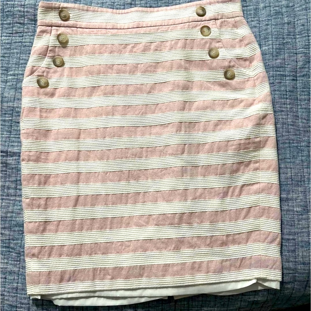 Pencil skirt
